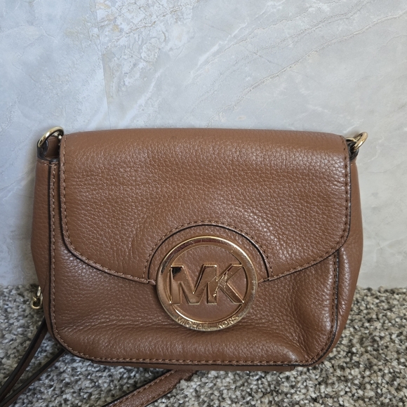 Michael Kors Brown Pebbled Leather Crossbody Bag - Picture 1 of 8